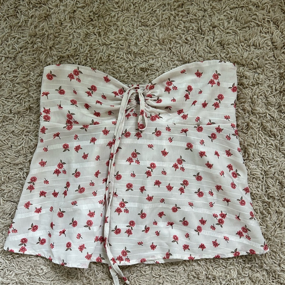 SHEIN Flowy Tube Top